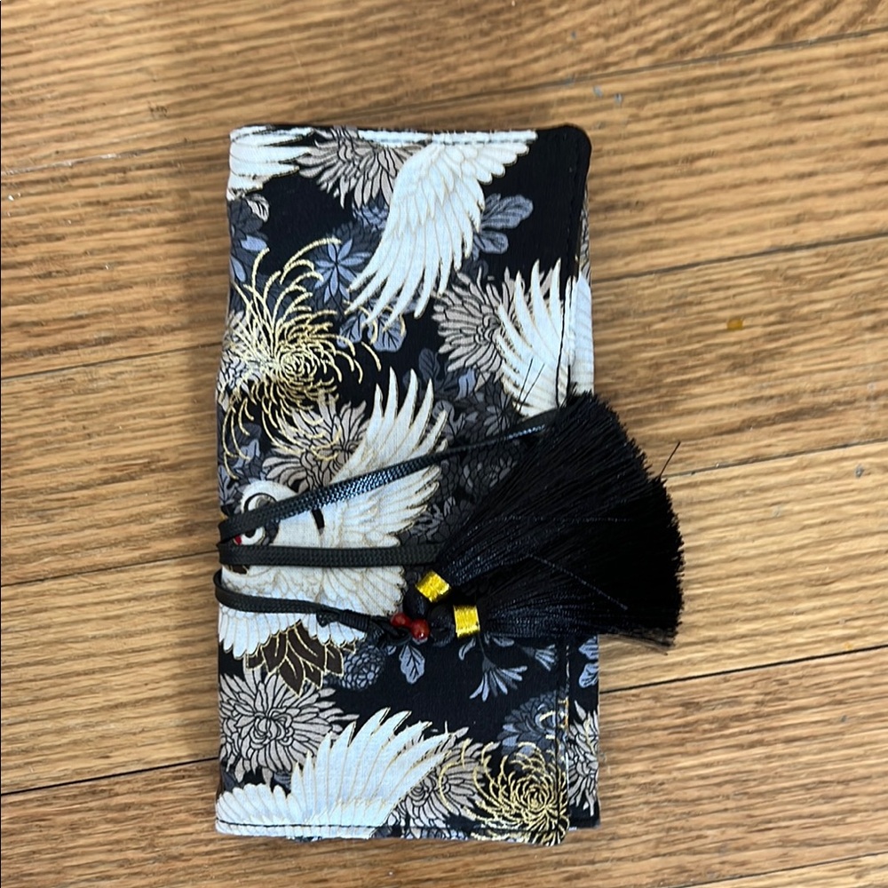 Chic Black and White Crane make up tool brush clutch